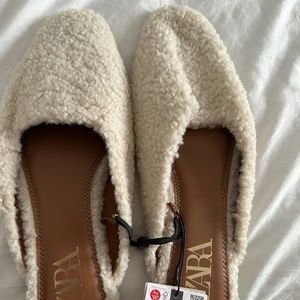 Zara cream coloured Sherpa slides